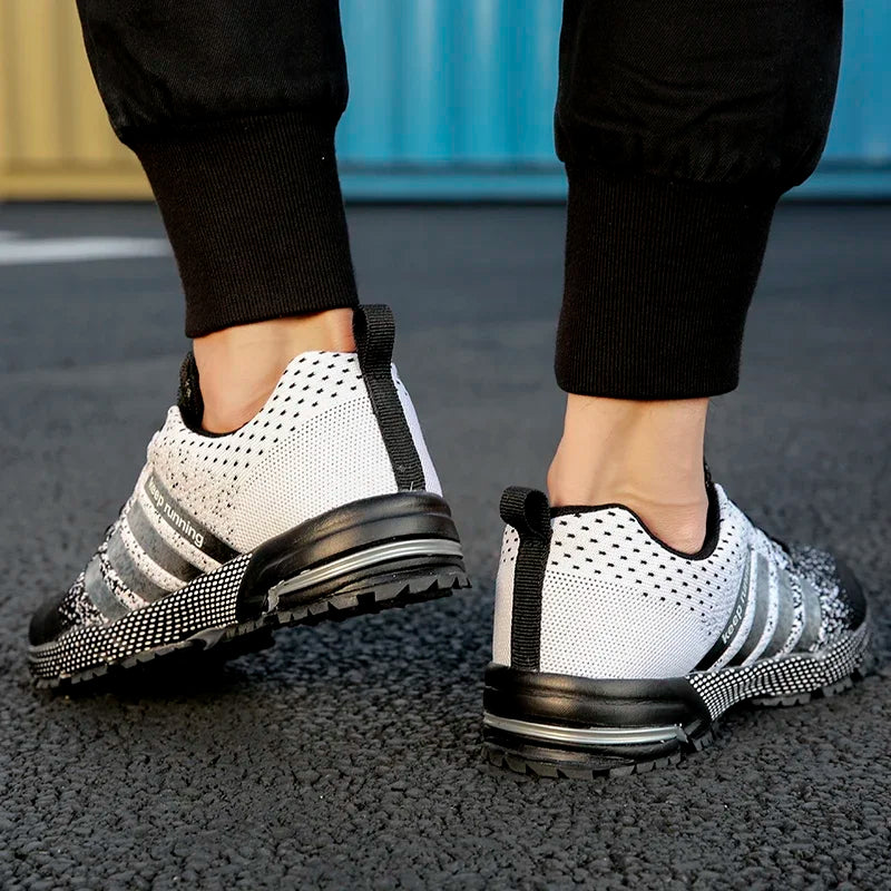 Breathable Flying Mesh Sports Shoes