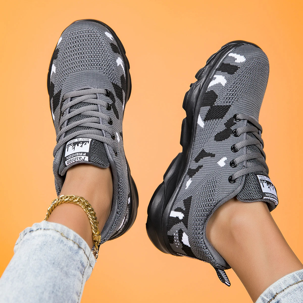 Orthopedic Walking Sneakers with Lightweight Cushion