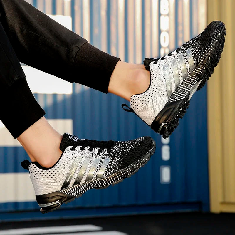 Breathable Flying Mesh Sports Shoes