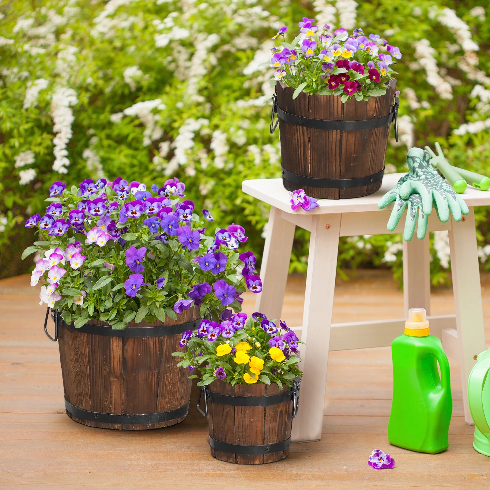 Carbon-Finished Scalloped Chinese Fir Planting Pot